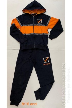 Tuta zip con cappuccio